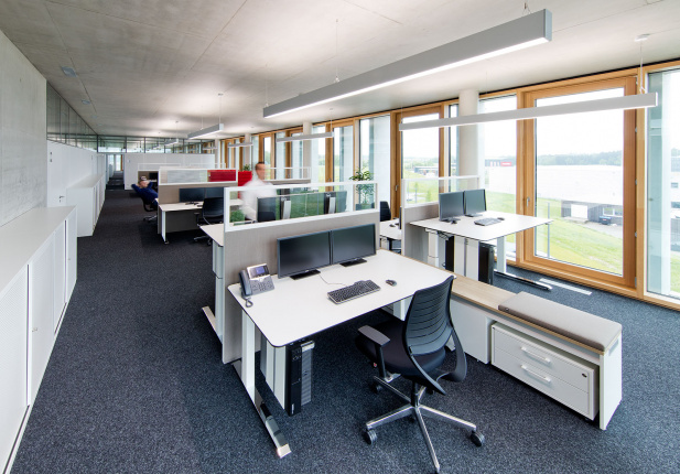 Kubik_wall_50_teilverglast_1