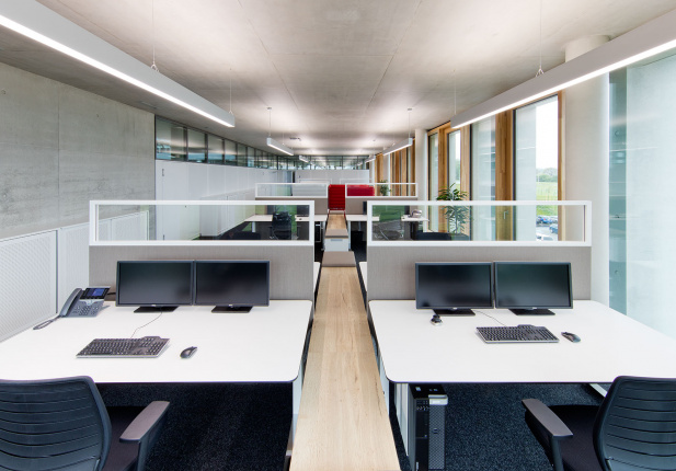 Kubik_wall_50_teilverglast_2