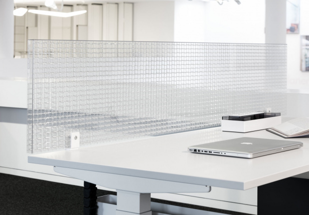 Lightwall_desk_27_auftisch_1