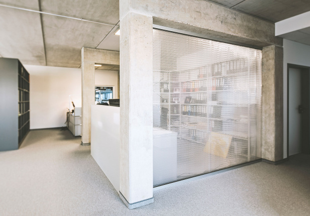 lightwall_raumhohe_trennung_04 lightwall_raumhohe_trennung_04